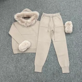 Luxurious Beige Tracksuit with Fur-Trimmed Hood and Cuffs