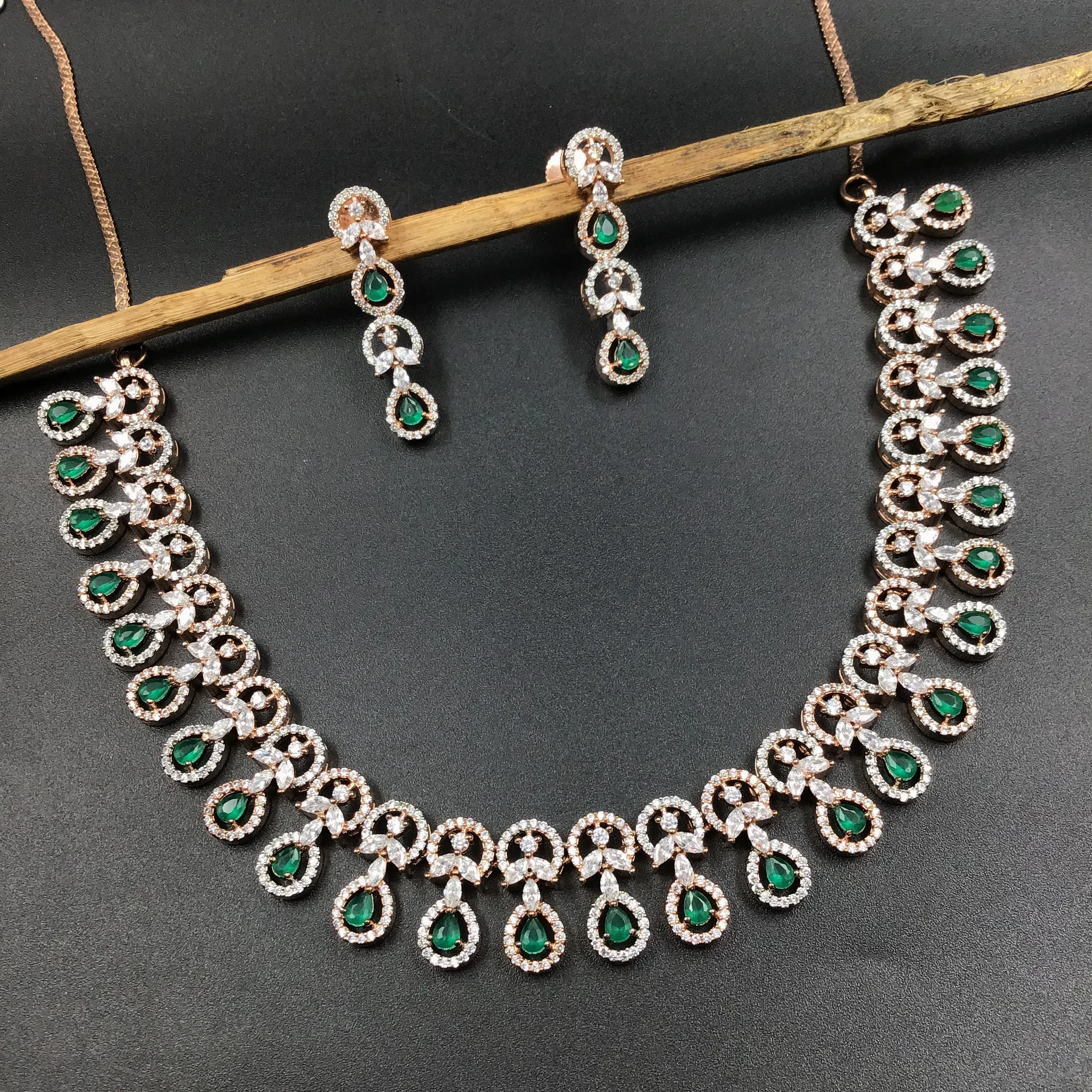 Green Zircon/AD Necklace Set 13147-9932