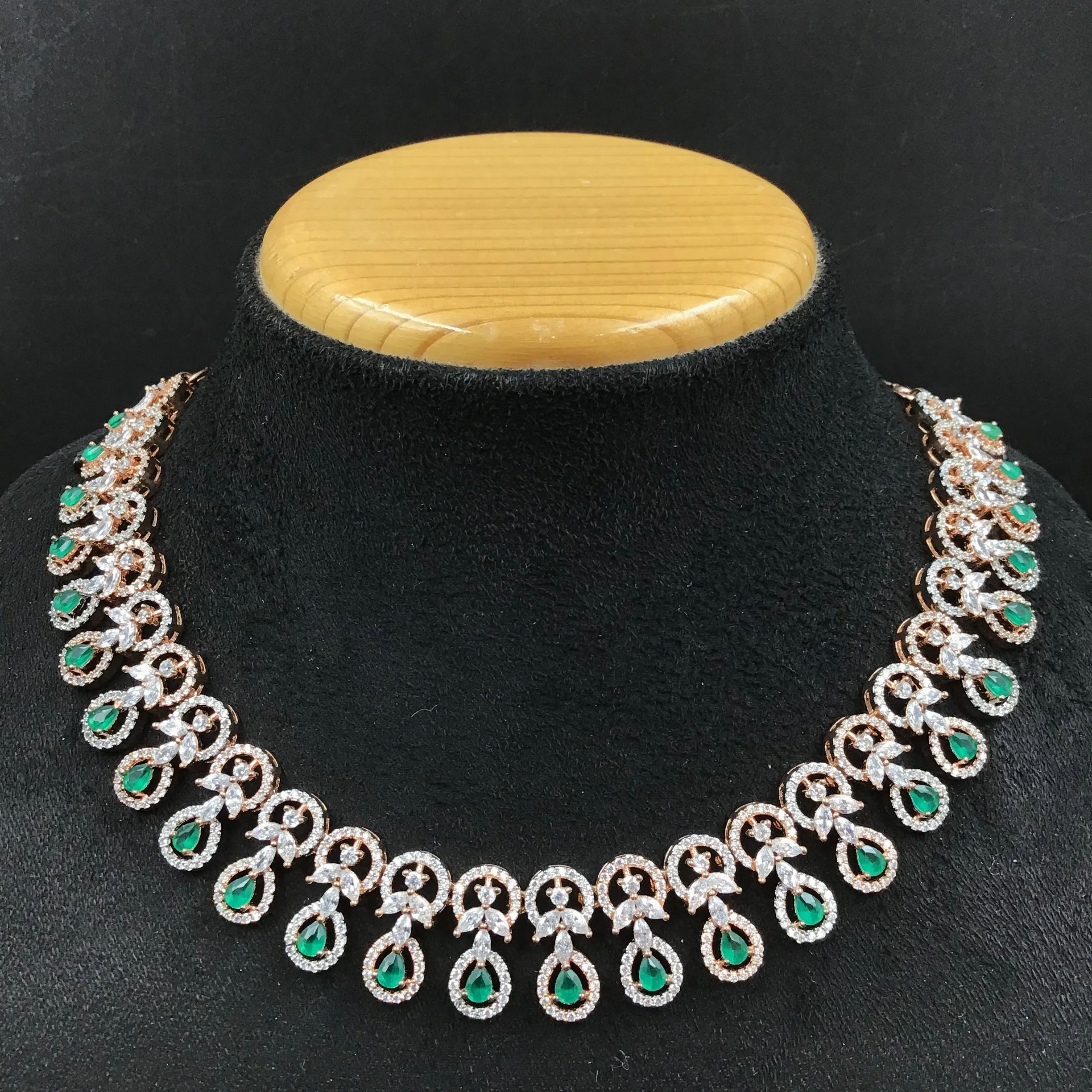 Green Zircon/AD Necklace Set 13147-9932