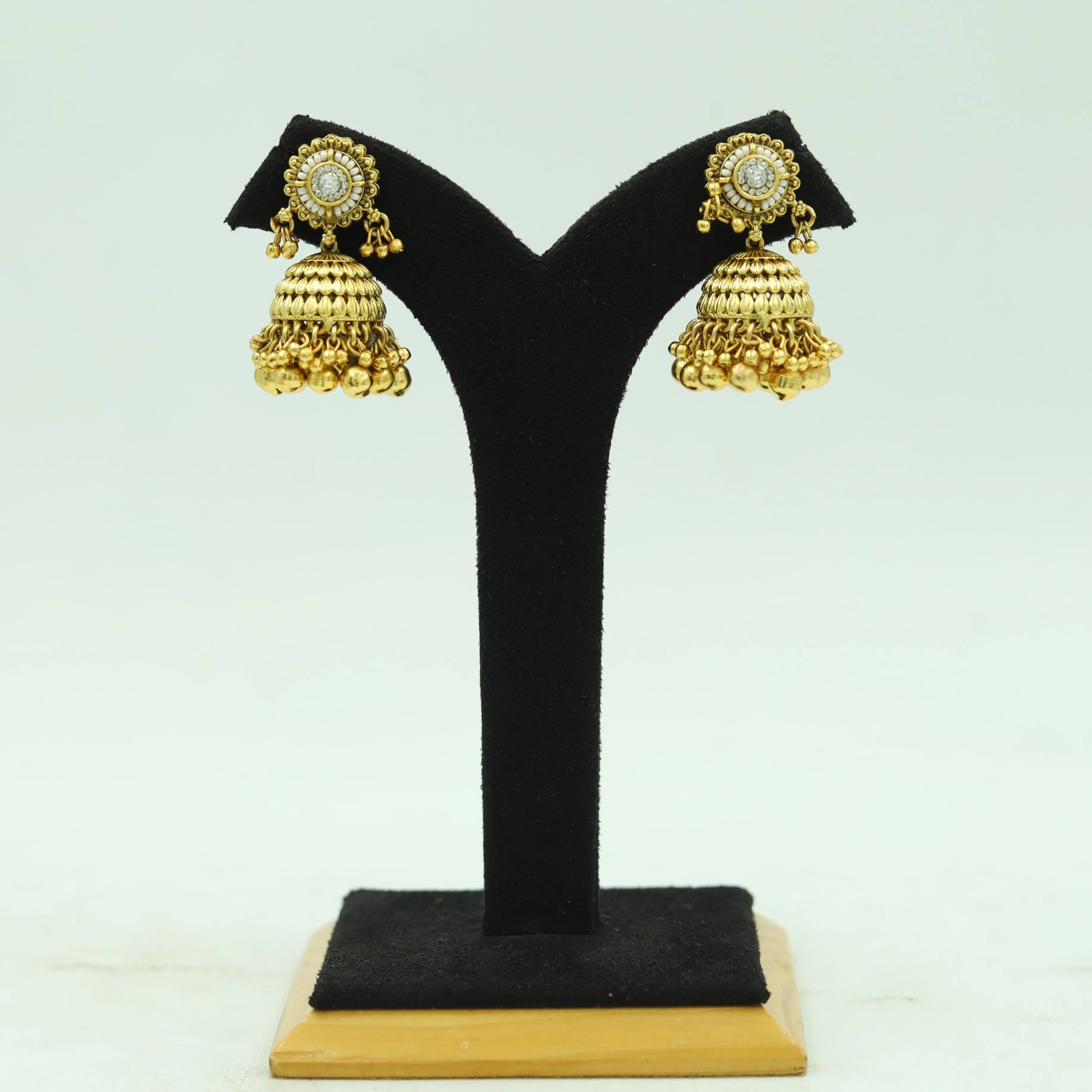 Round Neck Antique Gold Plated Necklace Set 16699-28