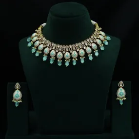 Round Neck Kundan Necklace Set 12206-28