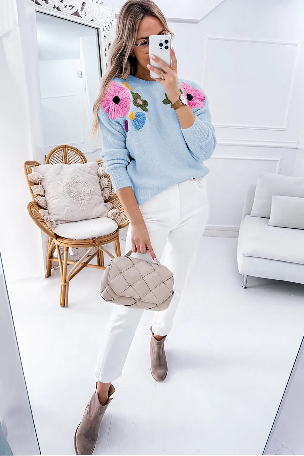 Trendy Floral Embroidered Knit Sweater for Every Day